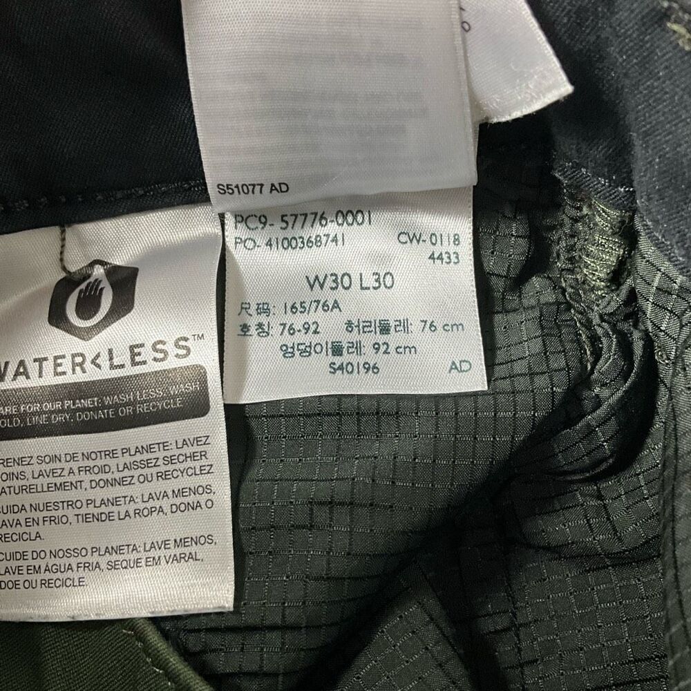 LEVI’S Performance Slim Pants - Picture 6 of 6